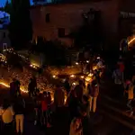  Más de 15.000 velas iluminan el casco histórico de Burgos