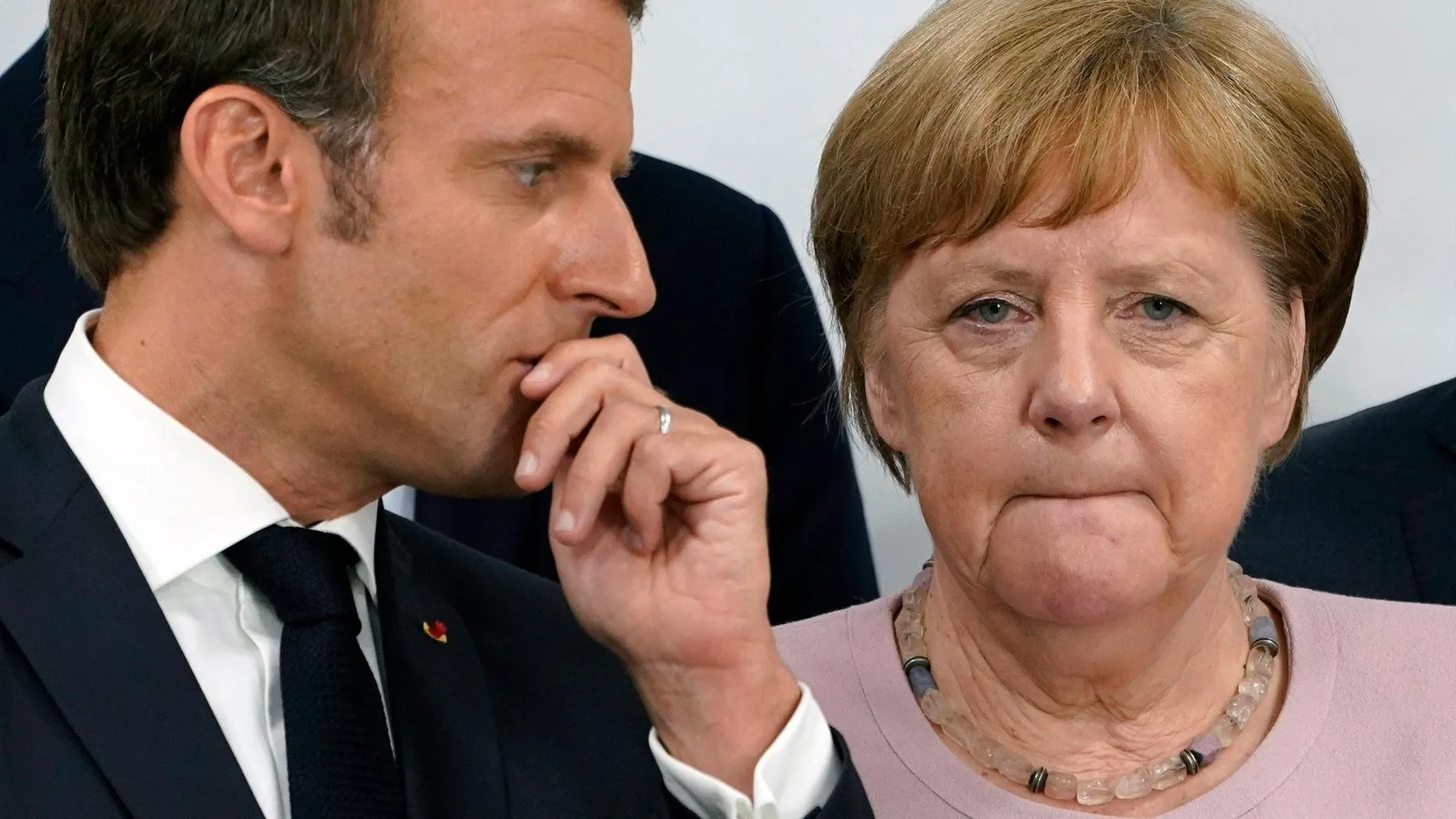 La canciller alemana, Angela Merkel y el presidente galo, Emmanuel Macron, en una imagen de archivo