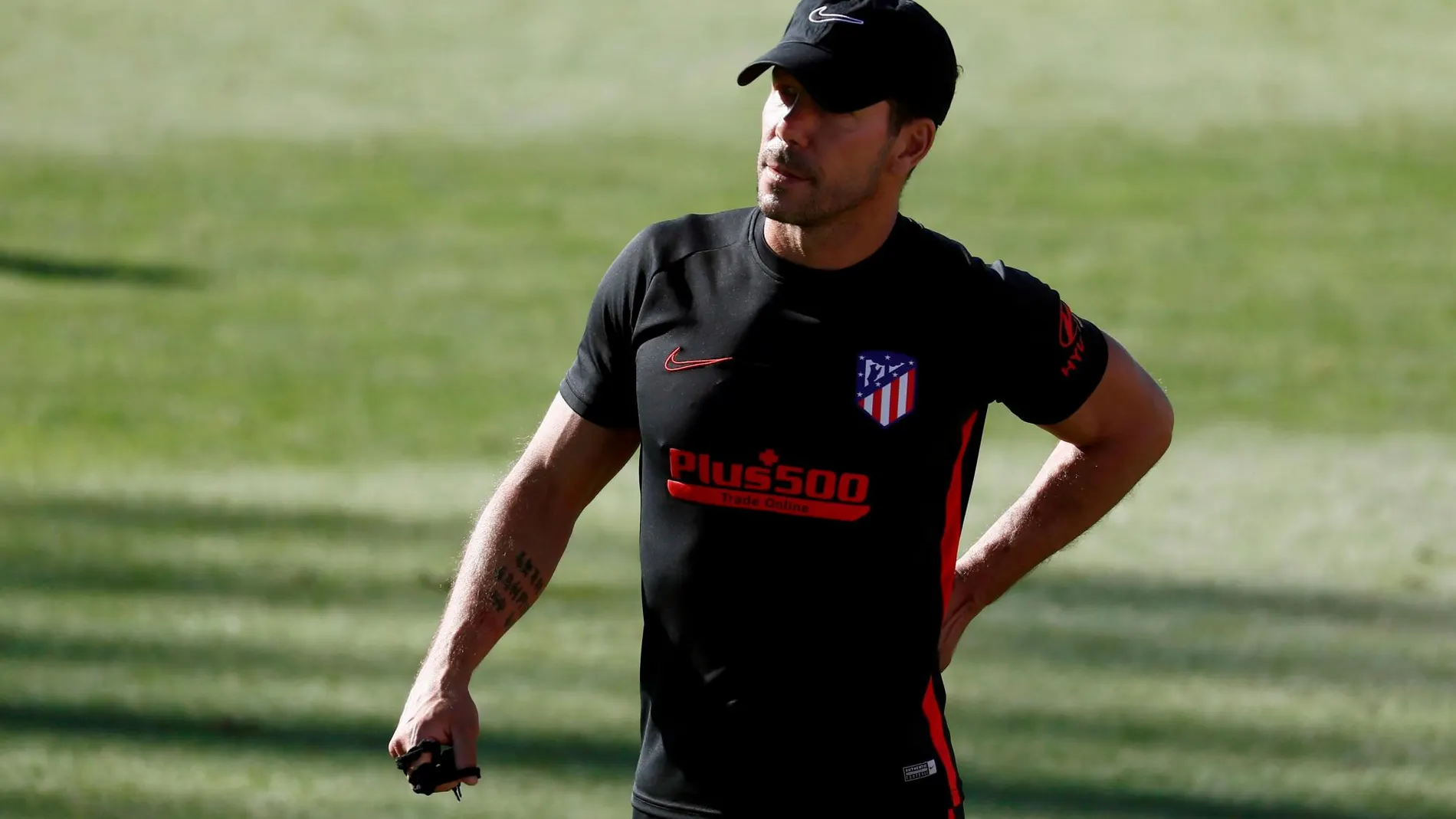 Diego Pablo Simeone durante el entrenamiento del viernes del Atlético de Madrid