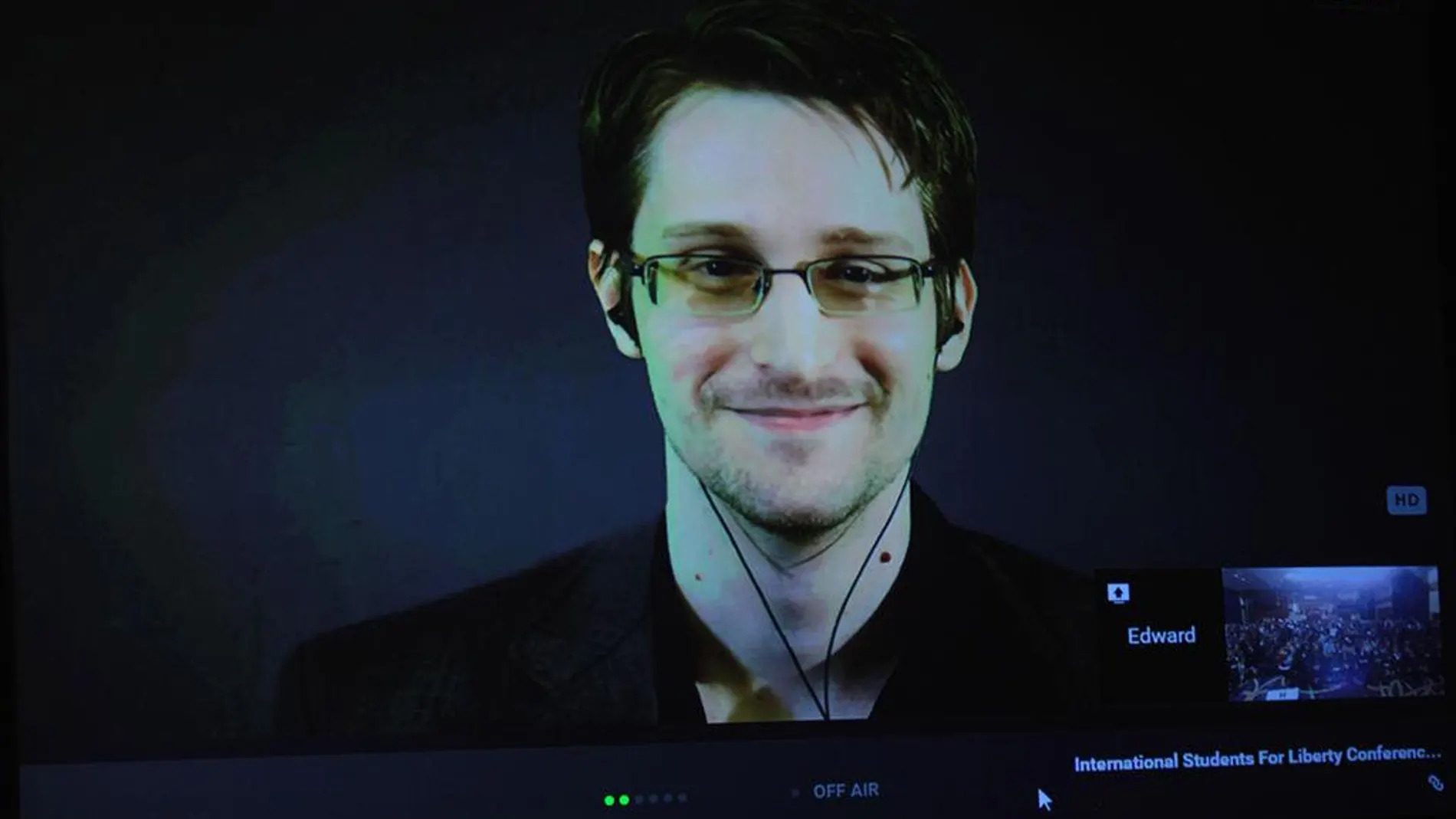 Edward Snowden, durante una conferencia