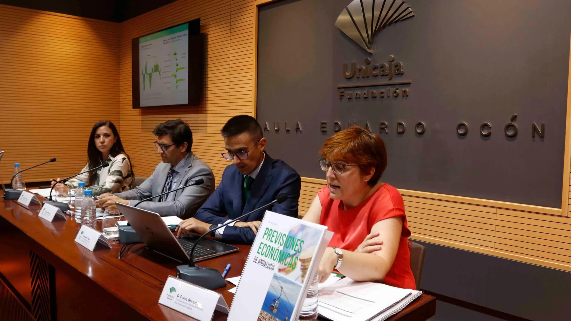 Instante de la presentación del informe trimestral / Foto: La Razón