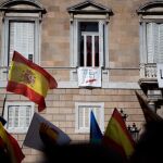 La manifestación de Societat Civil Catalana en defensa de la convivencia, arrancará el domingo a las 12.00 de Paseo de Gràcia con Provença vestidos de blanco
