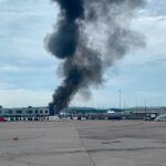 Imagen del avión estrellado en el aeropuerto de Bradley