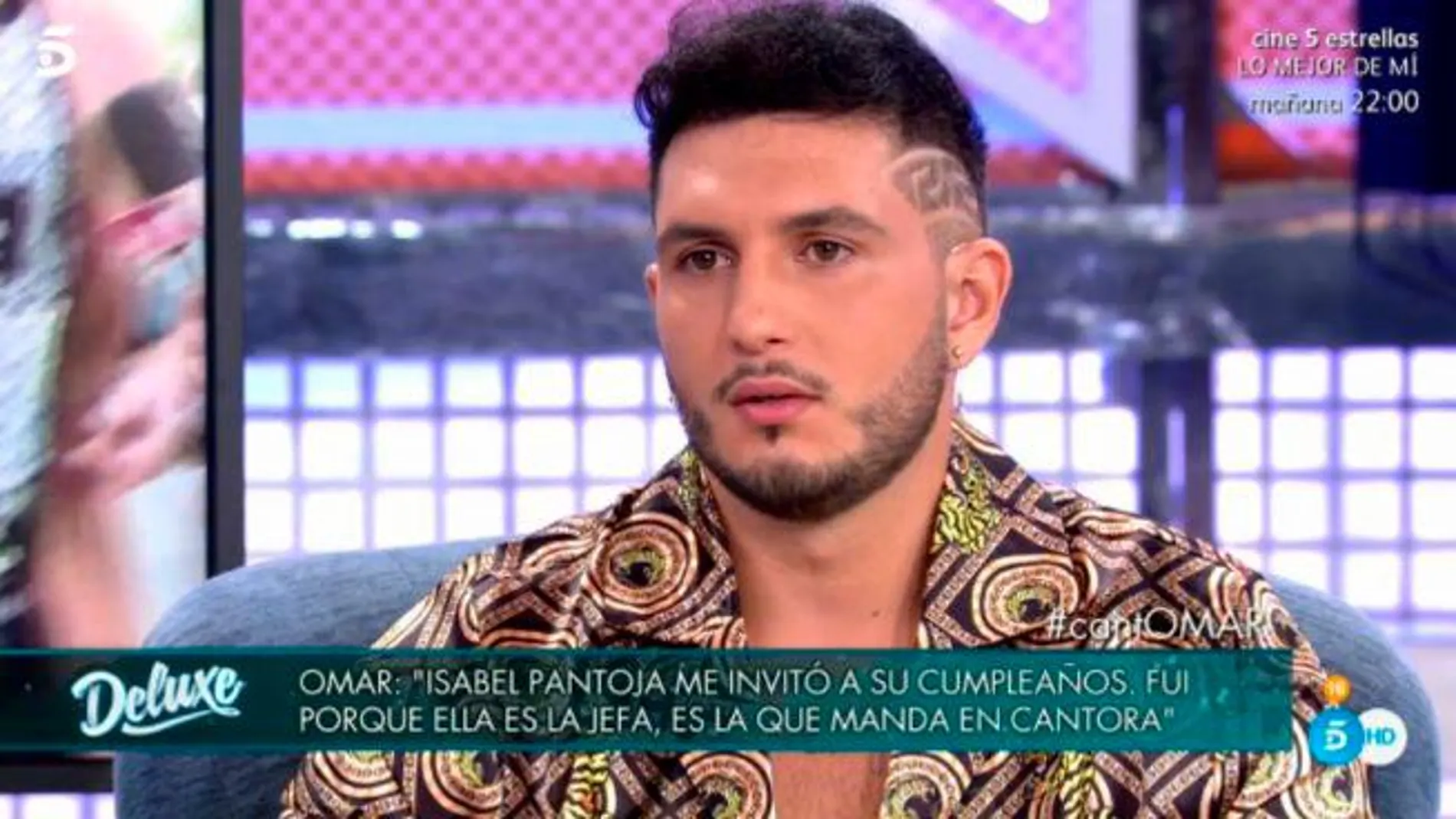 Omar durante su entrevista en ‘Sábado Deluxe’ /Foto: Mediaset