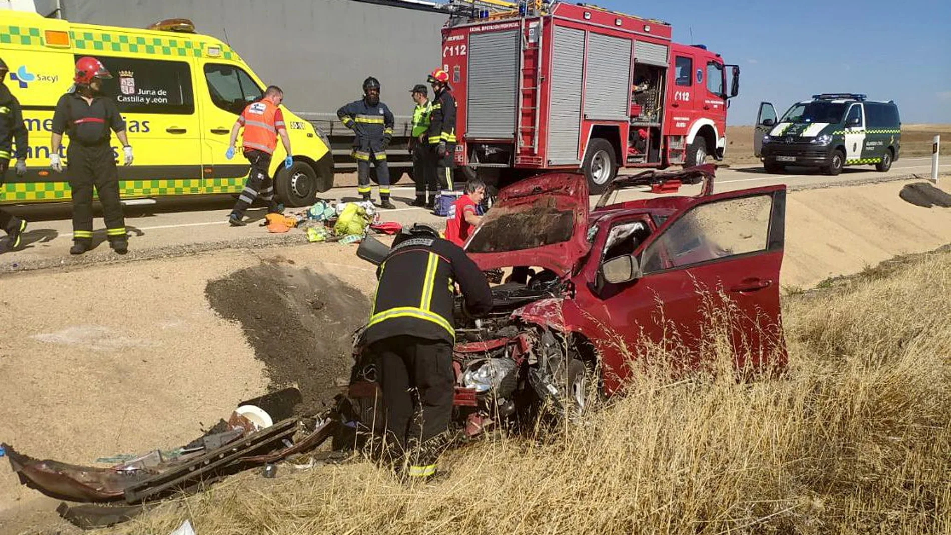 Accidente de tráfico en el kilómetro 315 de la carretera N-234 a la altura de Torrubia (Soria)