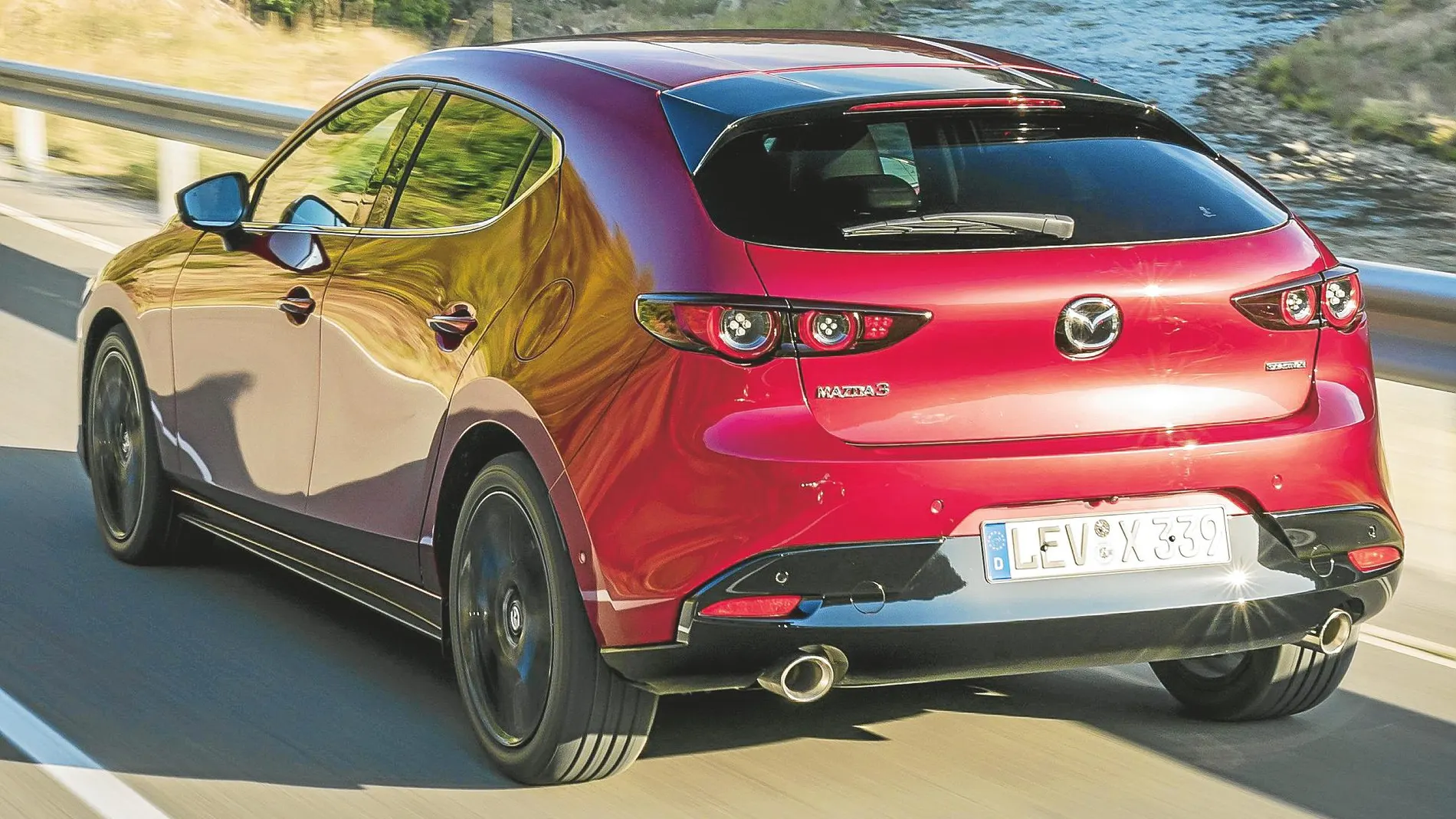 Con estas innovaciones el consumo medio de carburante del Mazda 3 se sitúa en menos de 4,5 litros a los 100 kms