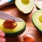 El aguacate tiene múltiples beneficios para nuestra salud.