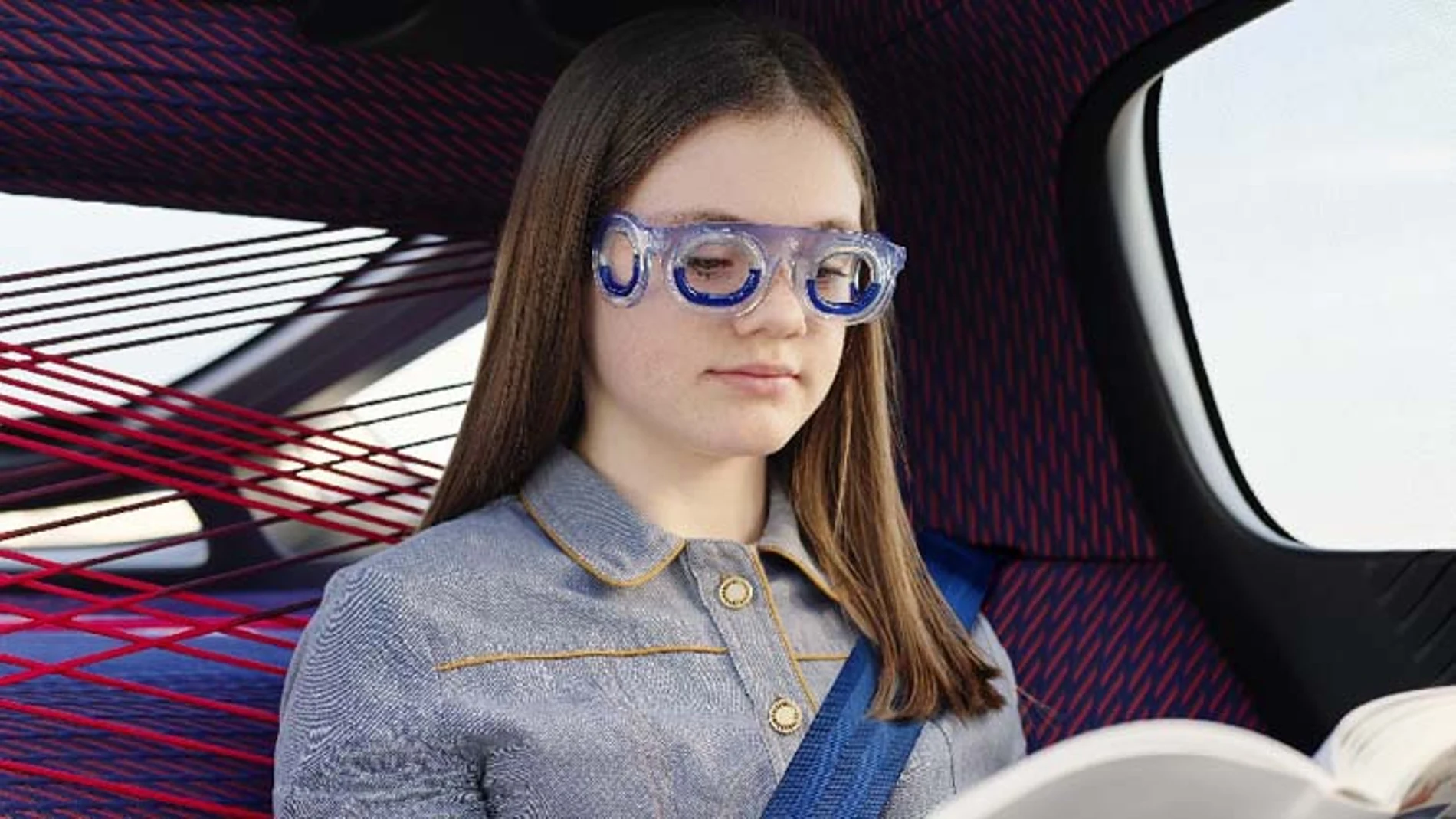 Las gafas SEETROËN recrean la línea del horizonte por medio de un líquido de color, evitando el mareo.