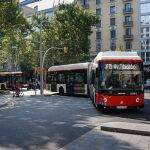 Los barceloneses pierden 30 horas al año en autobuses