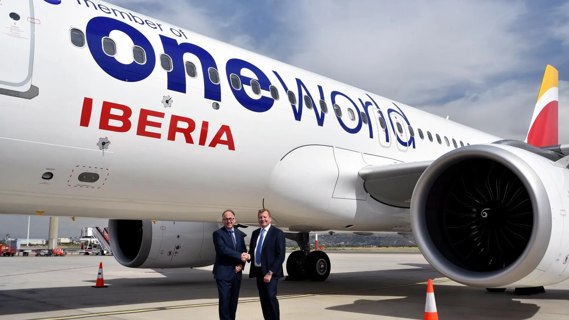 Oneworld e Iberia celebran el 20 aniversario de la marca en Madrid