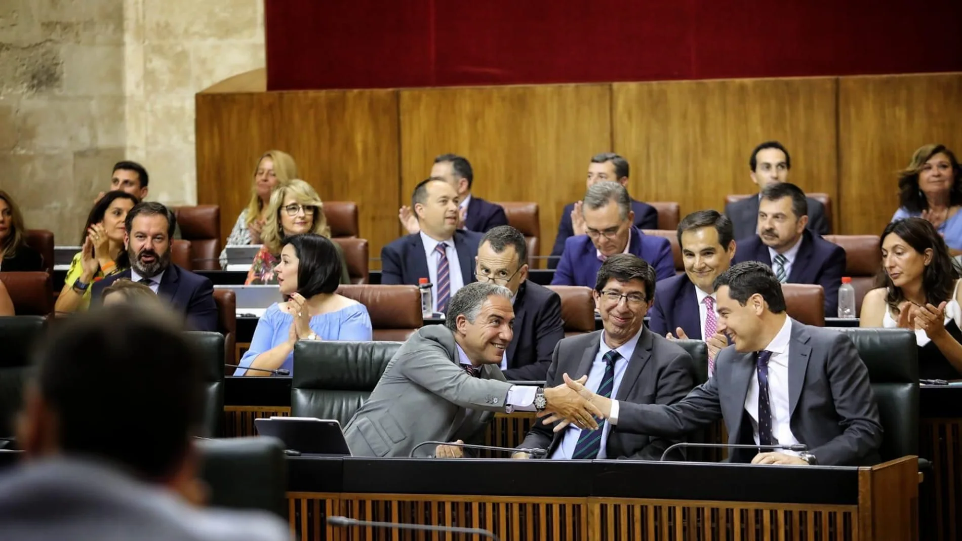 Un momento durante el pleno en el Parlamento andaluz / Foto: Manuel Olmedo