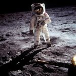 Los primeros pasos del astronauta Buzz Aldrin en la Luna