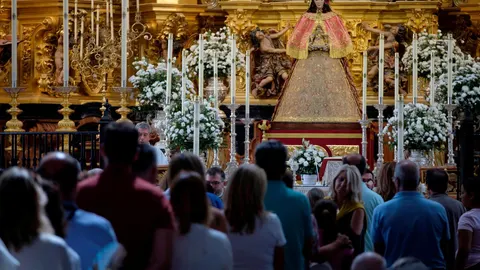 Imagen de la Virgen del Rocío
