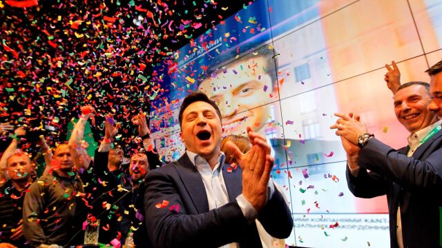 Vladimir Zelenski, presidente de Ucrania, celebra la victoria en las elecciones legislativas/EFE
