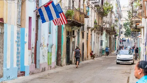 Una calle del centro de La Habana / Foto: Dreamstime