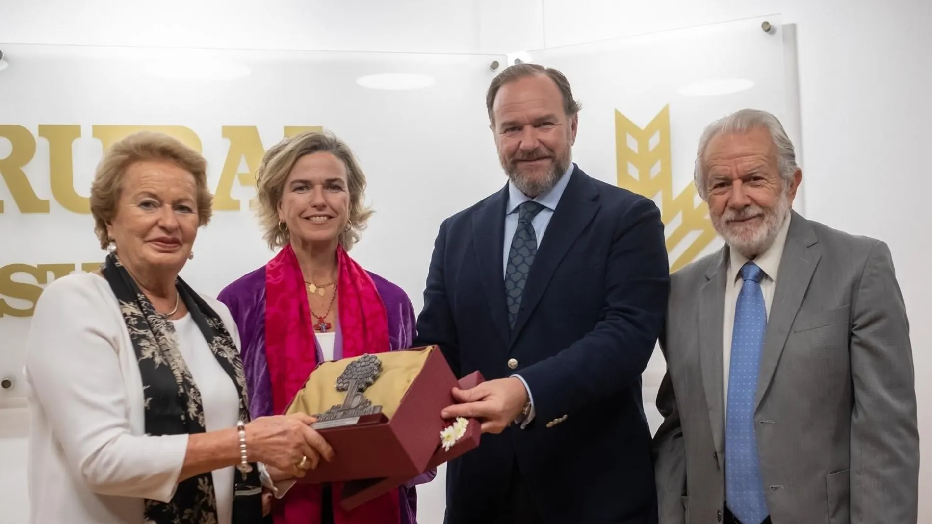 Acto de entrega del premio / La Razón