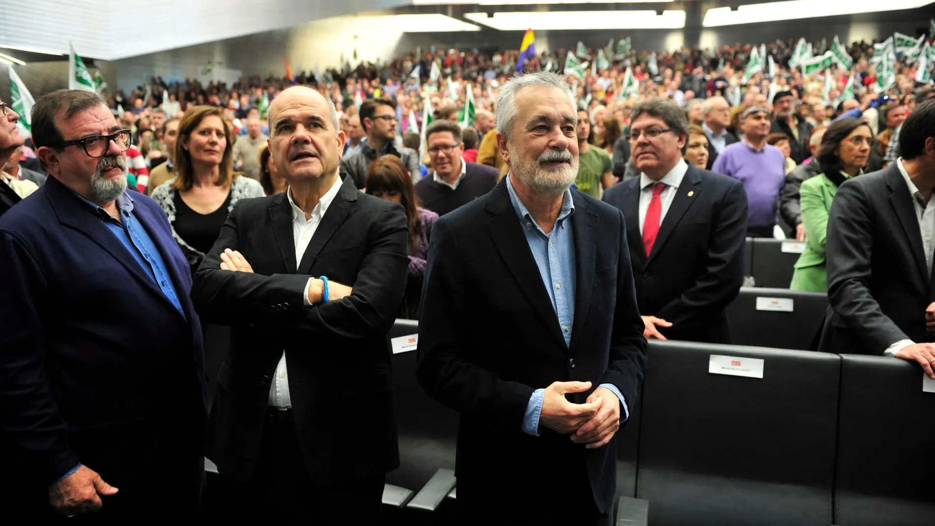 Chaves y Griñán, en un acto del partido en Sevilla celebrado años atrás, junto al también expresidente Rodríguez de la Borbolla