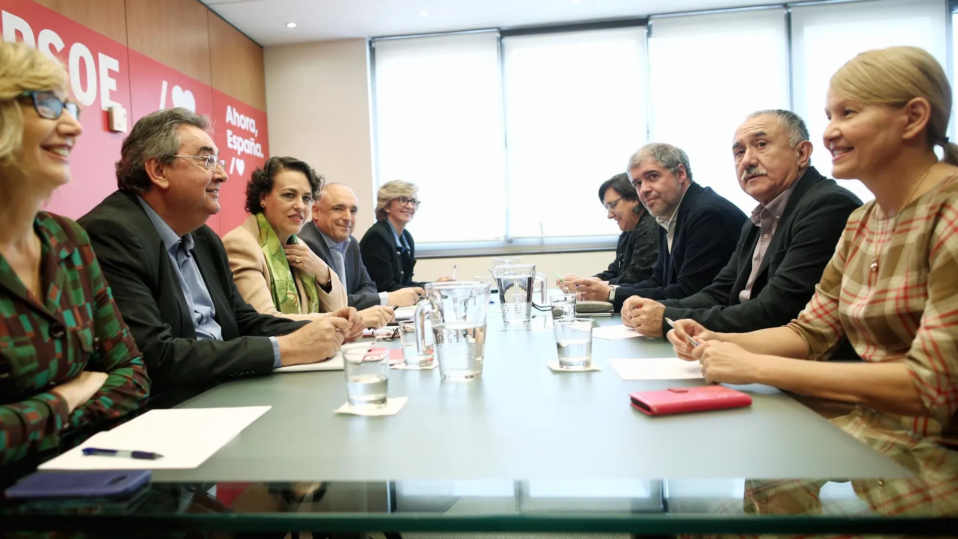 La ministra Valerio se reunió ayer con los sindicatos para tratar la subida de las pensiones