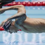 Caeleb Dressel batió otro récord del mítico Phelps