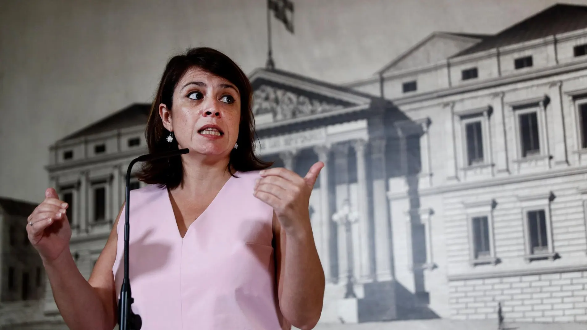 La portavoz del Grupo Parlamentario Socialista en el Congreso de los Diputados, Adriana Lastra