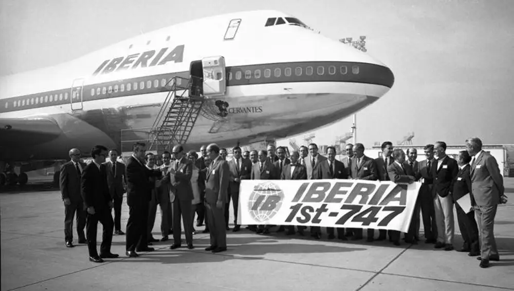 El primer Boeing 747 Jumbo de Iberia, bautizado “Cervantes&quot;