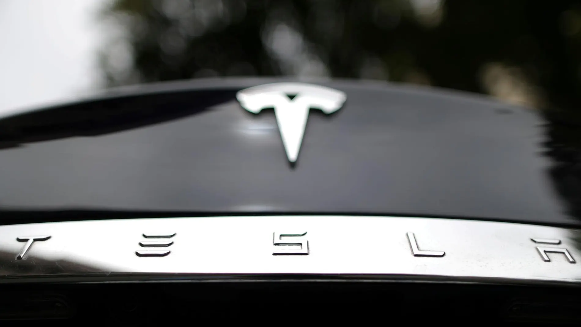 Tesla compró su división de energías renovables en 2016