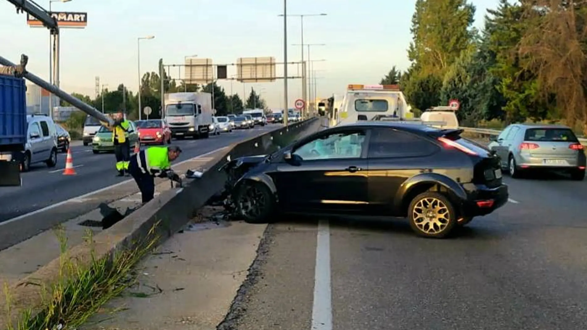 Accidente de un atropello a un ciclista en Valladolid donde no hubo lesionados ocurrido esta mañana