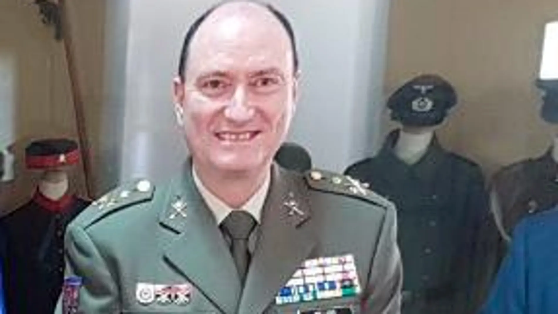 El teniente general Luis Manuel Martínez Meijide, nuevo jefe de la UME