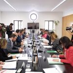 La Junta de Andalucía, cinco diputaciones provinciales, los sindicatos CCOO y UGT y la Confederación de Empresarios de Andalucía (CEA) han disuelto el Consorcio Guadalquivir / EP