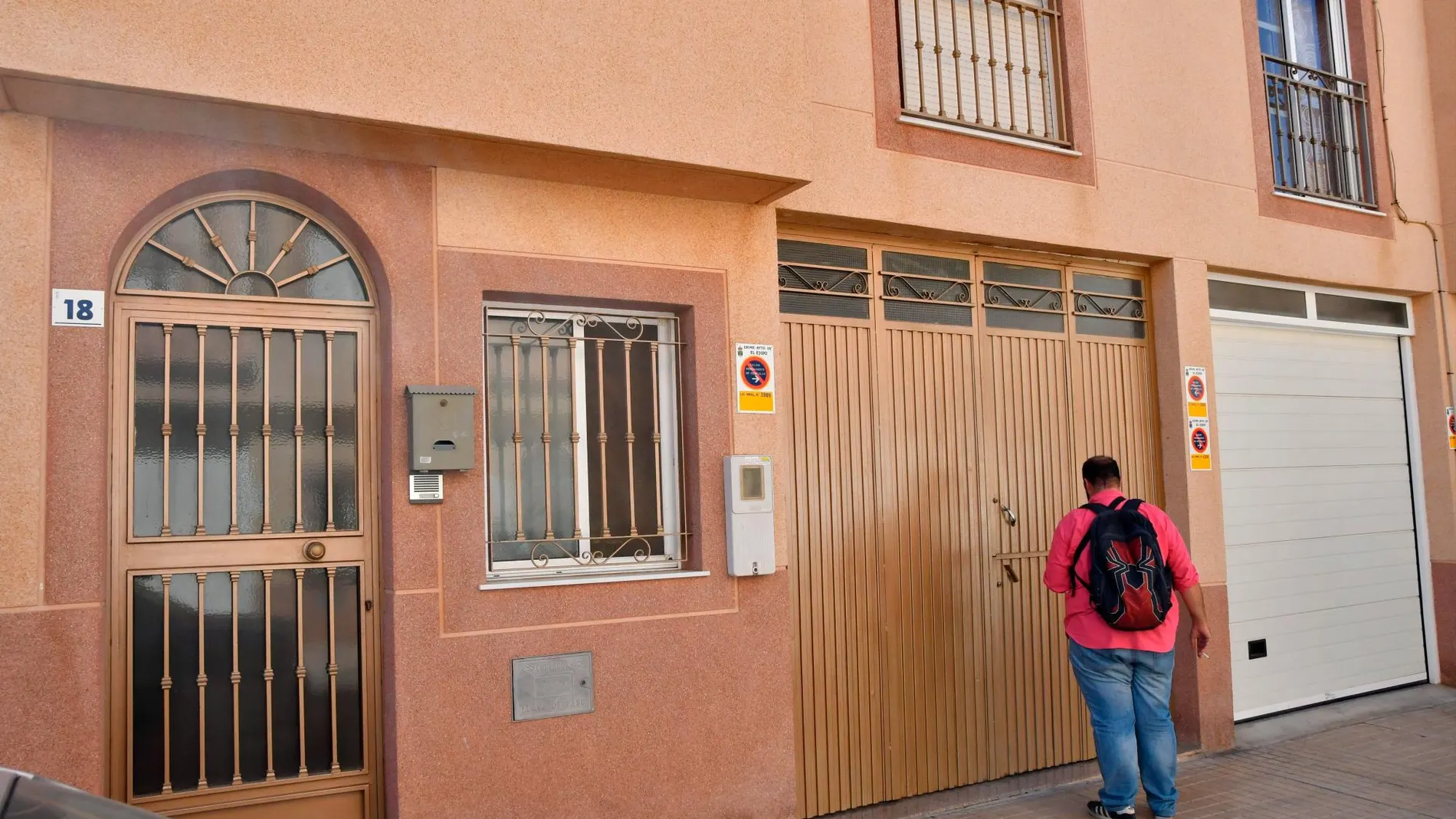 Vivienda de la barriada de Las Norias de Daza, en El Ejido (Almería), donde ha sido detenida la mujer/Foto: Efe