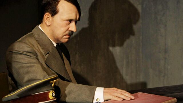 Una figura de cera de Adolf Hitler en el Museo de Cera Madame Tussauds en Berlín