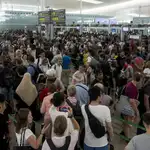  Los vigilantes del aeropuerto de El Prat irán a la huelga a partir del 12 de julio