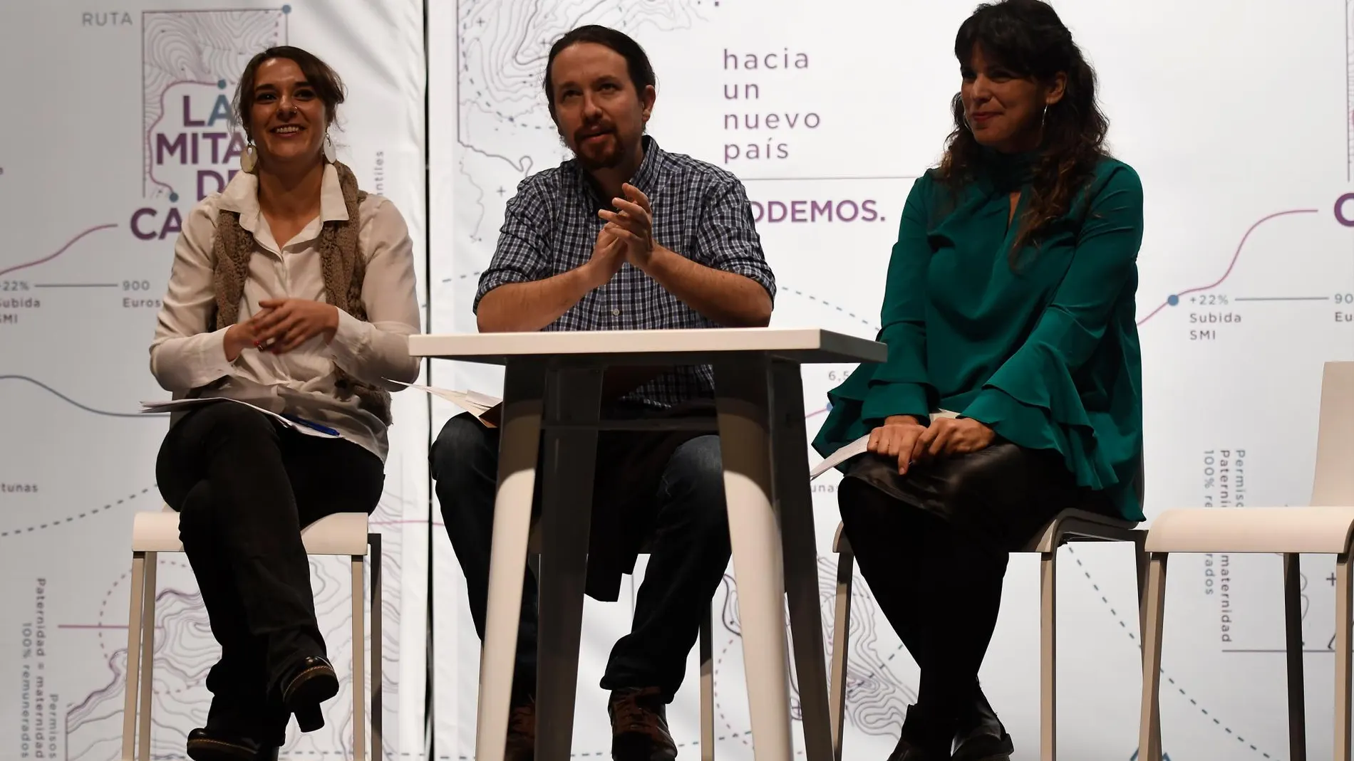 Pablo Iglesias, Teresa Rodríguez y Noelia Vera / Foto: Ke-Imagen