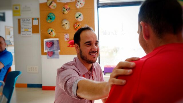 Fundación Jesús Abandonado refuerza la atención a las personas sin hogar en Murcia ante la ola de calor
