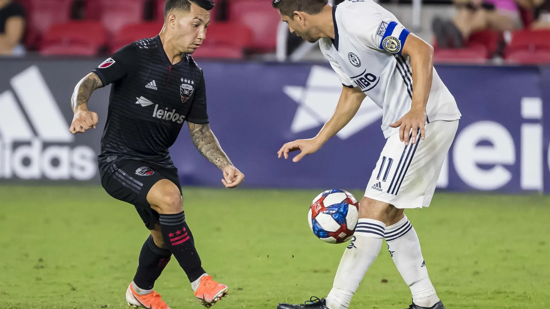Un jugador de la MLS marca un gol y lo celebra pidiendo al Congreso que acabe con la violencia armada en USA