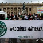 Una de las múltiples manifestaciones en las que jóvenes piden una acción climática ya