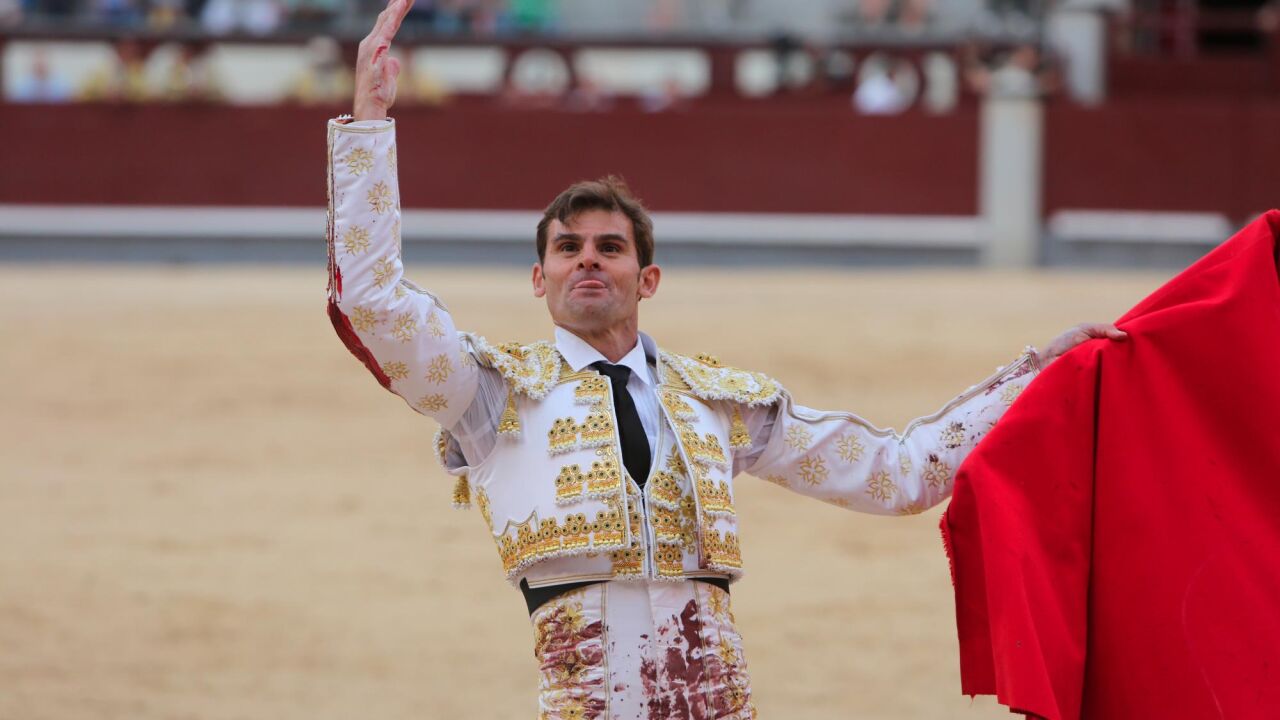 Torero y polémica juntos