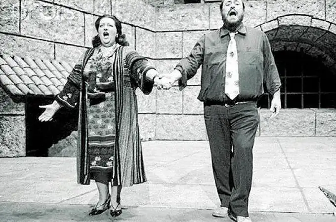 Pavarotti: cuando Gaudí dio la bienvenida al tenor