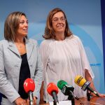 La diputada nacional, Milagros Marcos junto a la presidenta del PP en Palencia, Ángeles Armisén