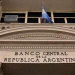 El gobierno Argentino impone un cepo al dólar para evitar la fuga de capitales