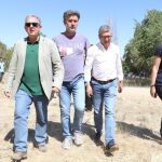 El procurador José Luis Vázquez y el secretario de Estado de Medio Ambiente, Hugo Morán, llegan al punto de control del incendio del pasado verano agosto en el Real Sitio de San Ildefonso