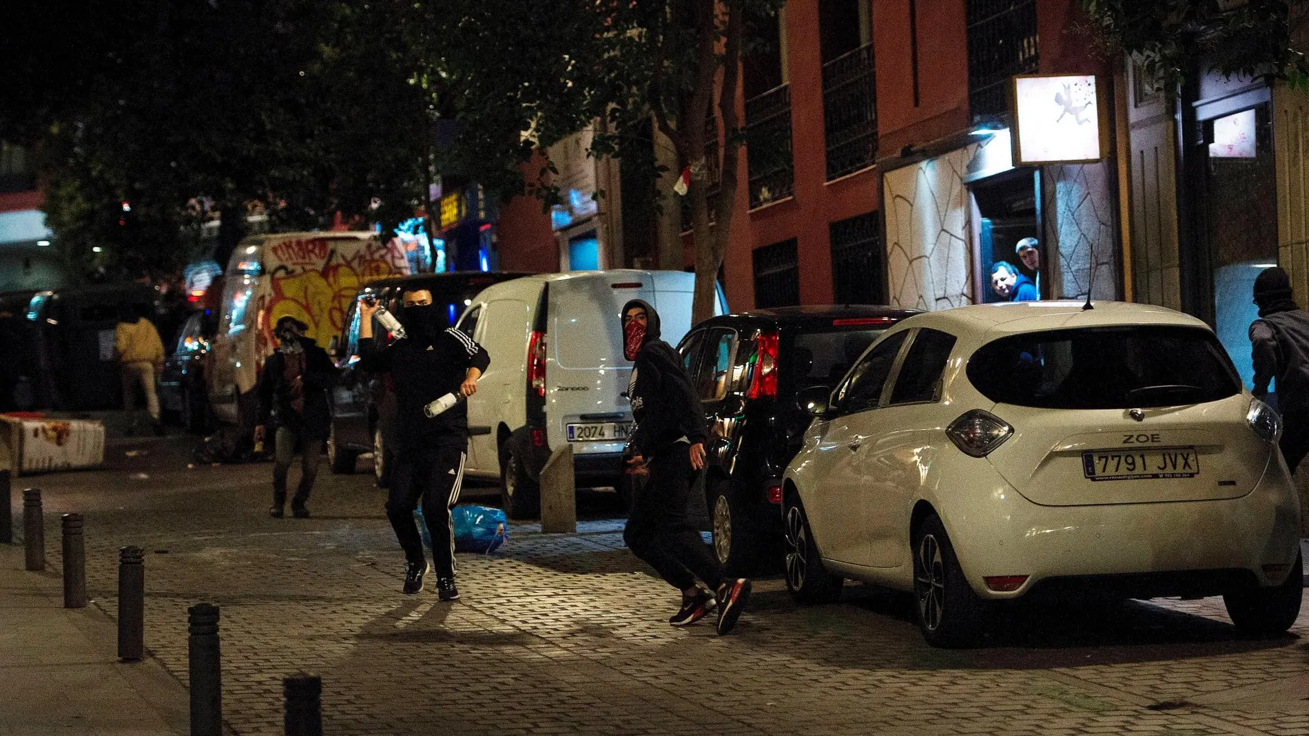 La Policía Nacional tuvo que emplearse a fondo contra los radicales durante los altercados del sábado por la noche en Madrid