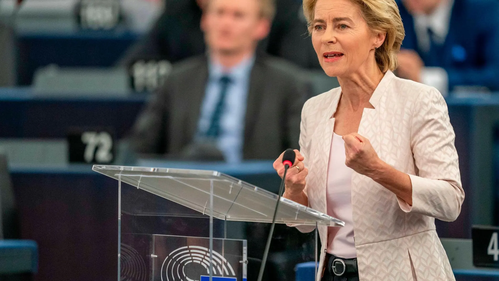 Ursula von der Leyen se dirige este martes a los miembros del Parlamento Europeo para pedir su aprobación como presidenta de la Comisión/ Europa Press