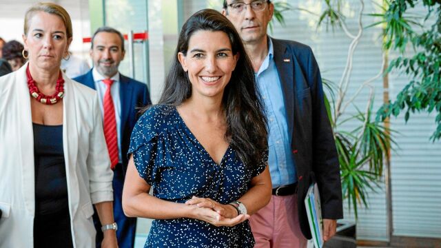 Rocío Monasterio, ayer, en la Asamblea de Madrid, donde ofreció explicaciones sobre el precinto de su chalé