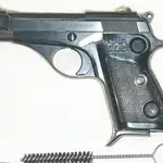  ETA guarda como un «trofeo» la pistola con la que mató a Miguel Ángel Blanco