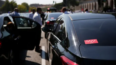 Manifestación de VTC, de Uber y Cabify en Madrid, en octubre de 2019