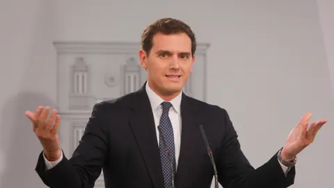 Albert Rivera en la comparecencia de ayer en La Moncloa tras reunirse con Pedro Sánchez
