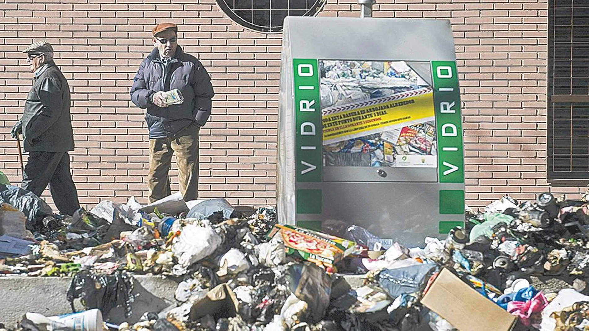 La huelga salvaje de basura de 2014 generó un coste diario de 60.000 euros al municipio