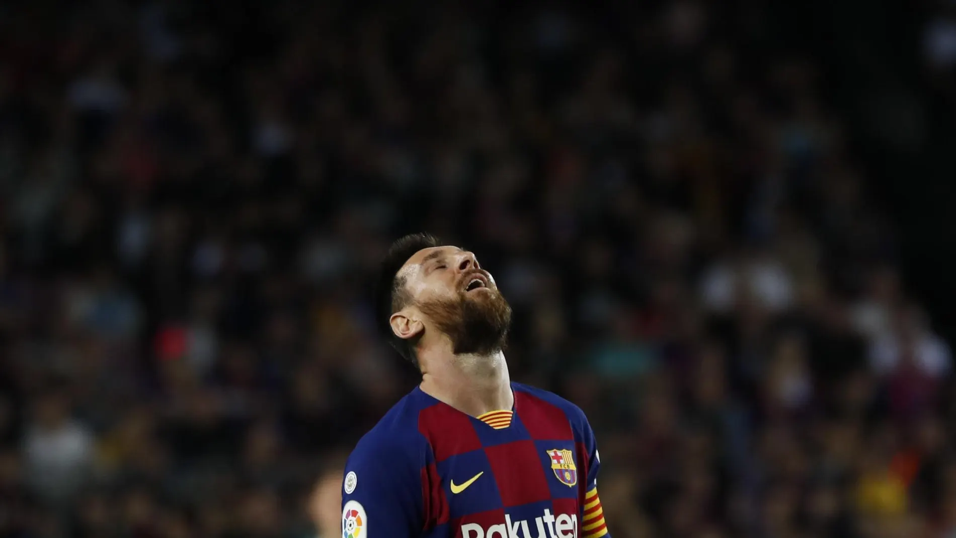 [Barcelona's Lionel Messi gestures during Spanish La Liga soccer match between Barcelona and Sevilla]