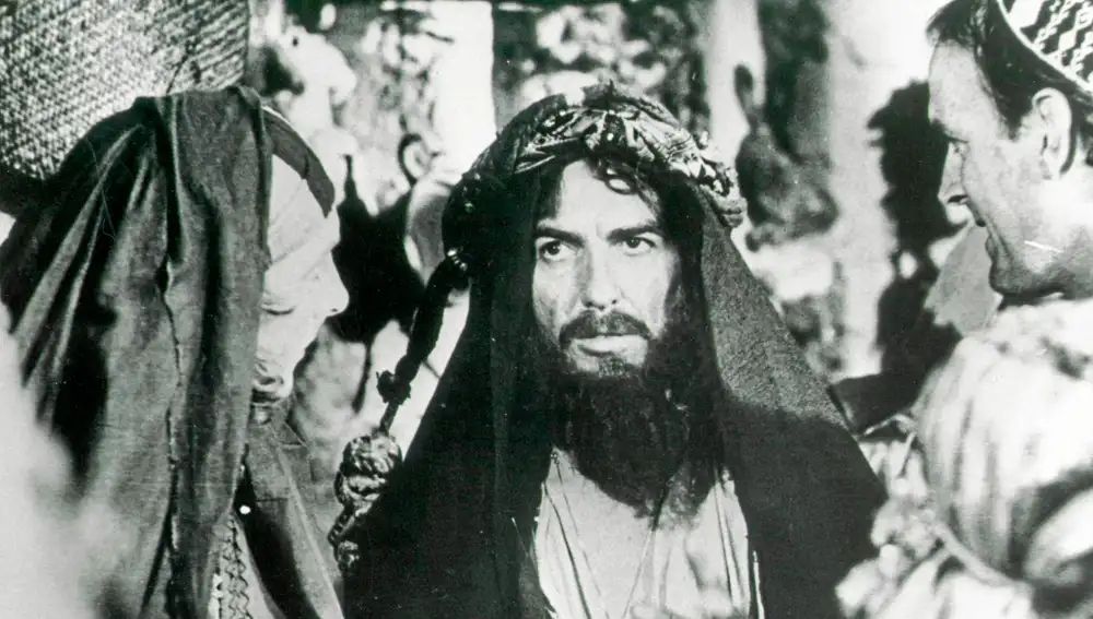 John Cleese, George Harrison y Eric Idle en una escena del filme "La vida de Brian"